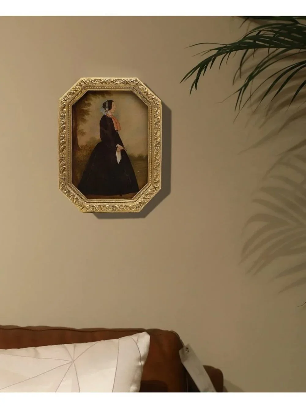 Antique Gold Octagon Picture Frame 5x7 - Vintage Decorative Home Decor for Wall